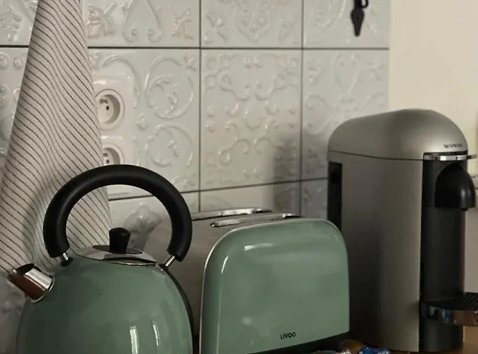 Dans Un Chateau Exceptionnel Du 18e Siecle شقة *